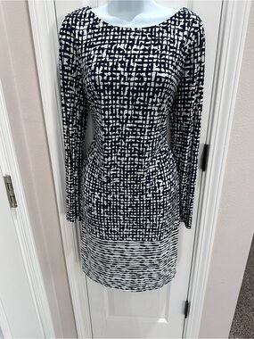 Vince Camuto Navy and White Long-Sleeve Printed Sheath Dress
